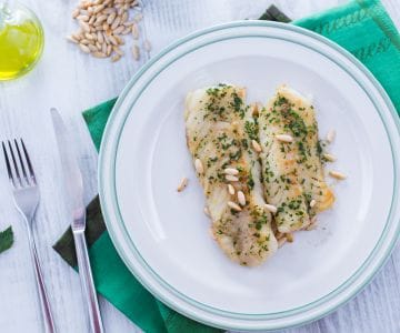 Kabeljaufilet in der Pfanne