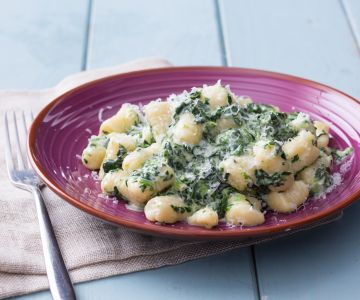 Gnocchi mit Stracchino und Spinat