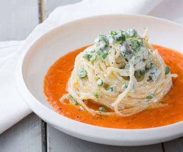Pasta mit Ricotta, grünen Bohnen und frischen Tomaten