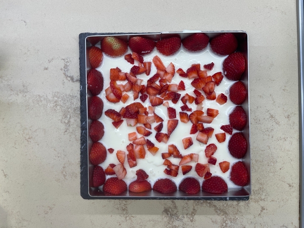 Erdbeerkuchen mit weißer Schokolade - step 2
